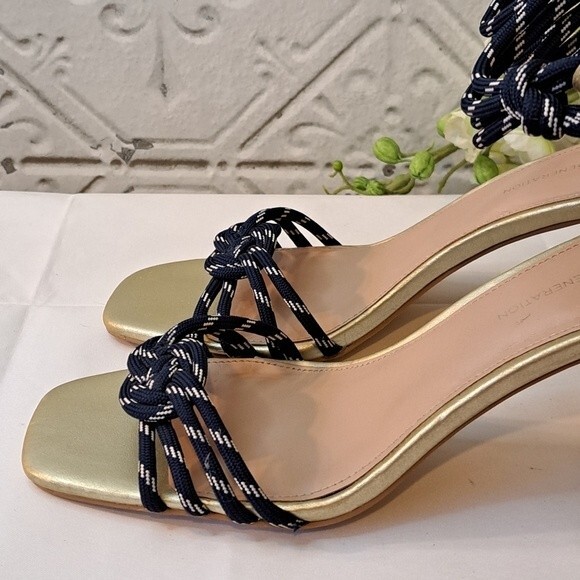 BCBGENERATION TELILA ANKLE STRAP SANDAL IN GOLD SIZE 8.5M - Picture 4 of 16